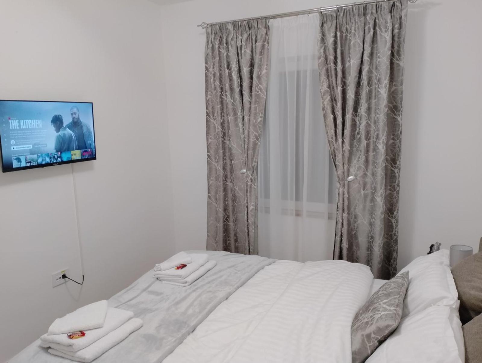 Apartman Dve Lipe Palic Exterior photo