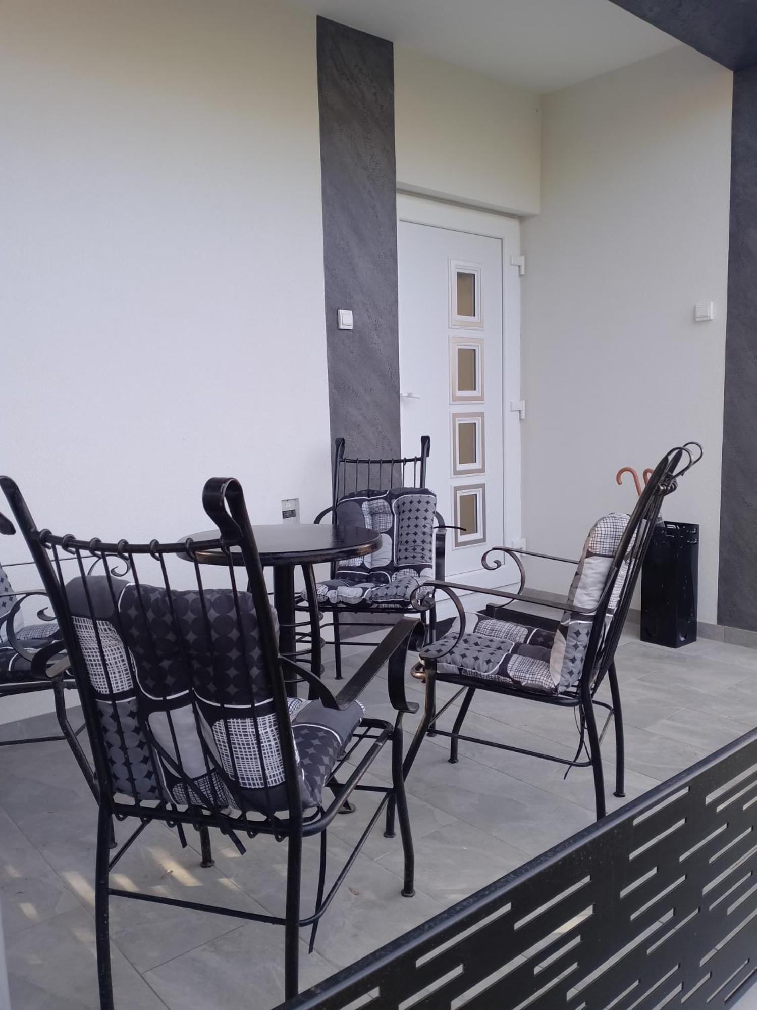Apartman Dve Lipe Palic Exterior photo